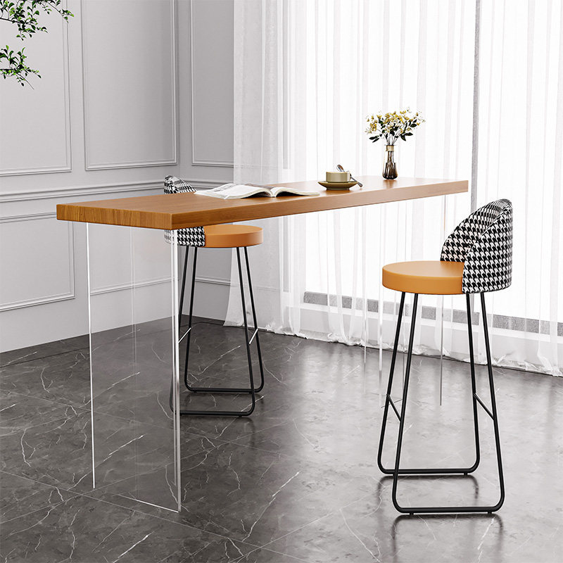 Nordic Acrylic Floating Solid  - Tables recension och pris